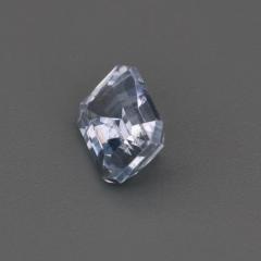 Nangi fine jewelry - blue gemstone in gold