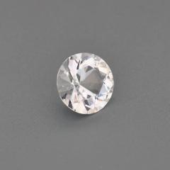 Nangi fine jewelry - white gemstone in gold