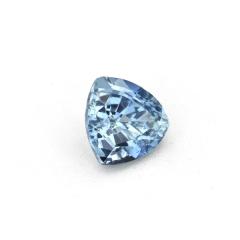 Nangi fine jewelry - blue gemstone in gold