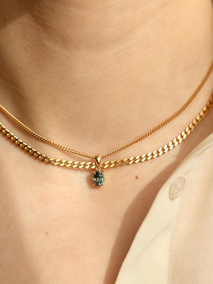 Nangi fine jewelry - teal / Peacock pendant in yellow gold
