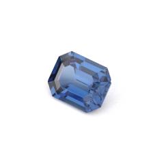 Nangi fine jewelry - blue sapphire gemstone in gold
