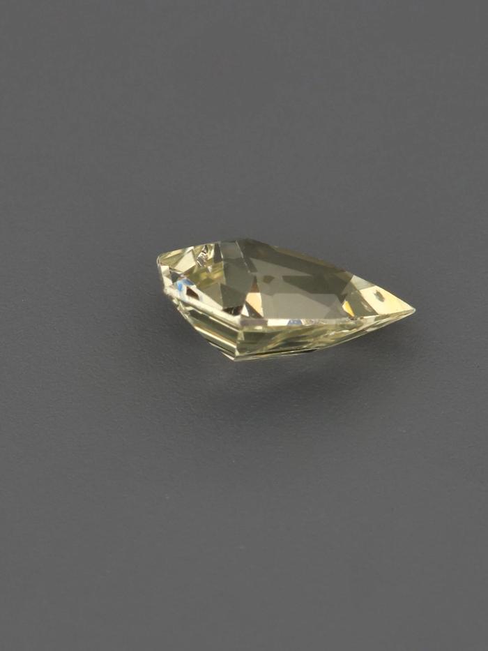 Nangi fine jewelry - champagne gemstone in gold