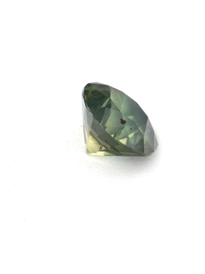 Nangi fine jewelry - green sapphire gemstone in gold