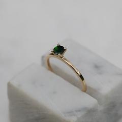 Nangi fine jewelry - green garnet ring in yellow gold