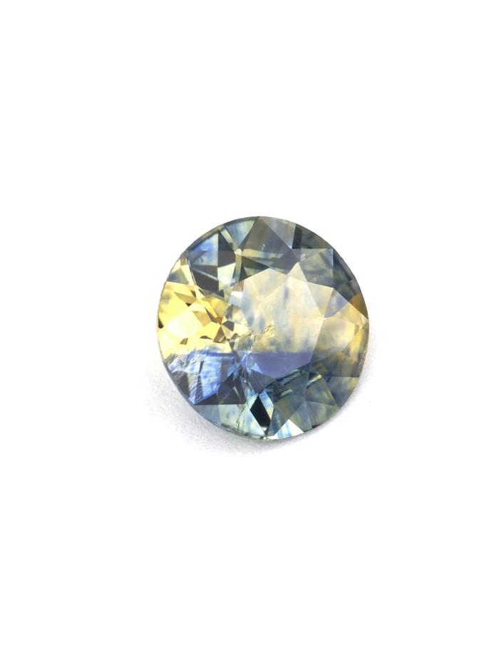 Nangi fine jewelry - blue gemstone in gold
