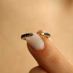 Nangi fine jewelry - black sapphire ring in gold