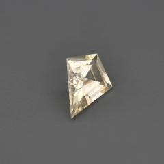 Nangi fine jewelry - champagne gemstone in gold
