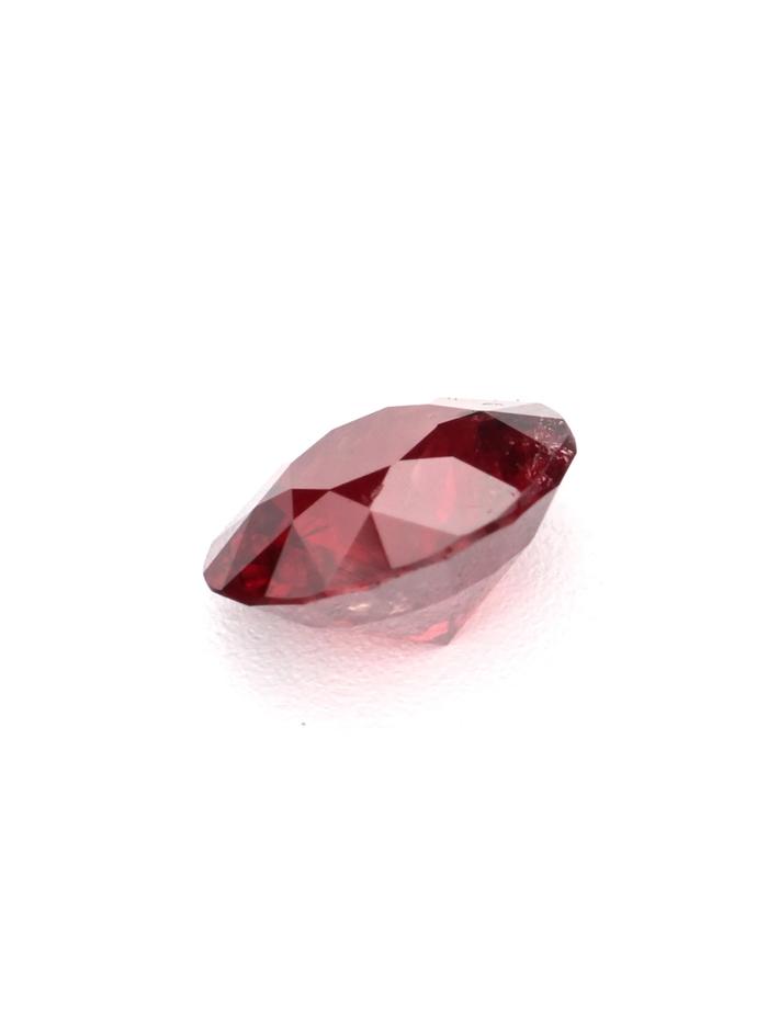Nangi fine jewelry - red gemstone in gold