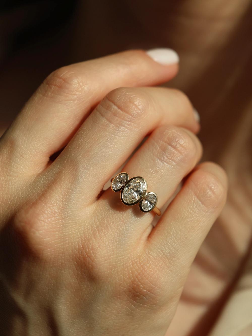 Deco Oval Diamond Trilogy Ring
