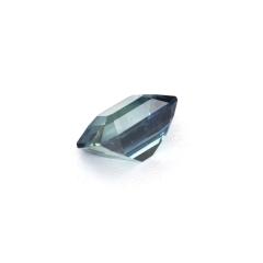 Nangi fine jewelry - blue sapphire gemstone in gold