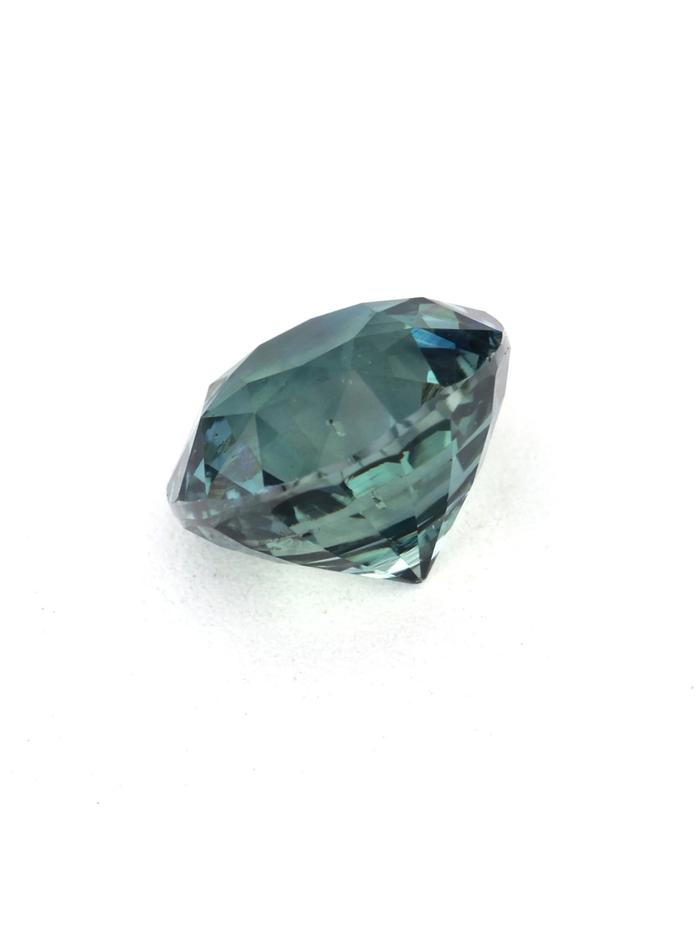 Nangi fine jewelry - green gemstone in gold