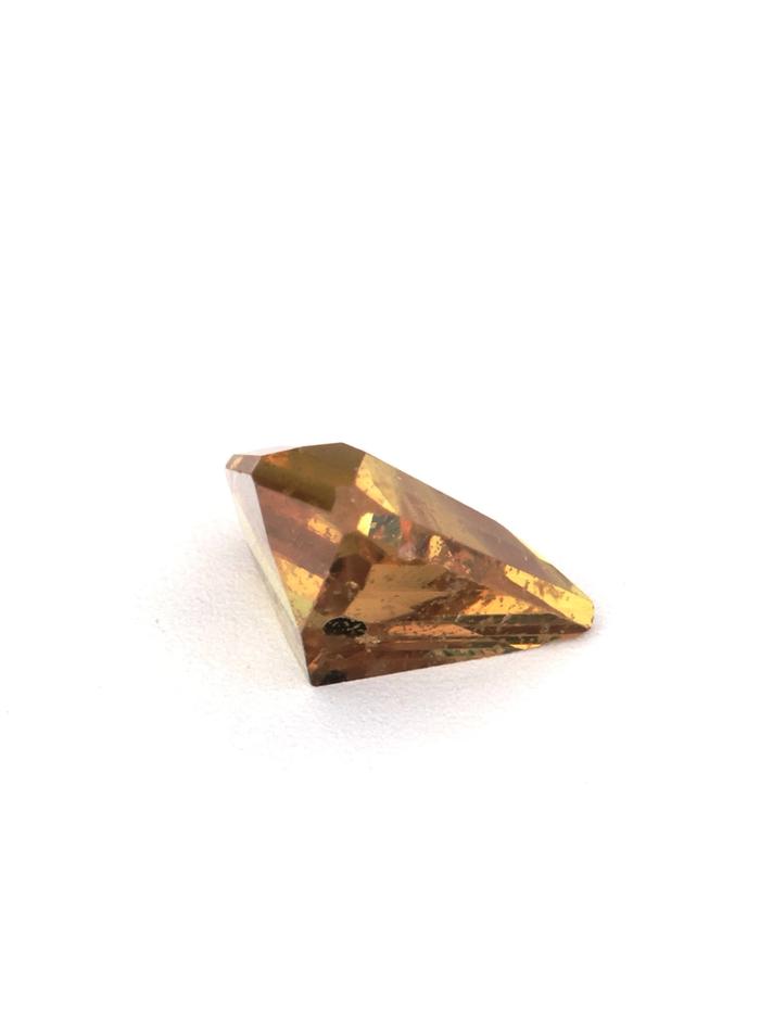 Nangi fine jewelry - champagne gemstone in gold