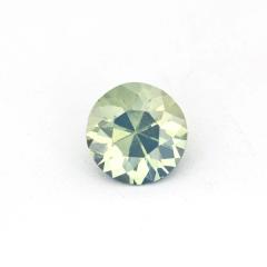 Nangi fine jewelry - green gemstone in gold