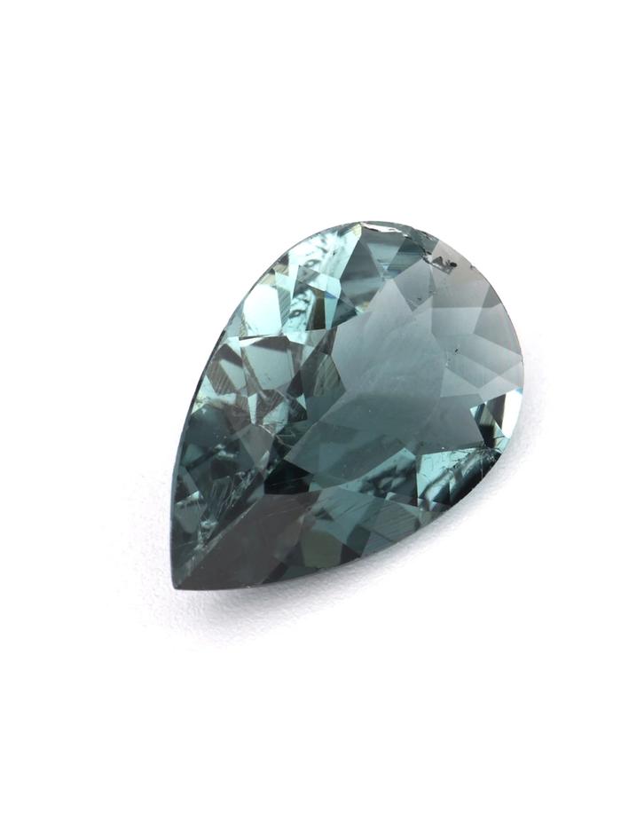 Nangi fine jewelry - teal / Peacock gemstone in gold
