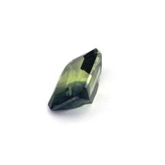Nangi fine jewelry - green gemstone in gold
