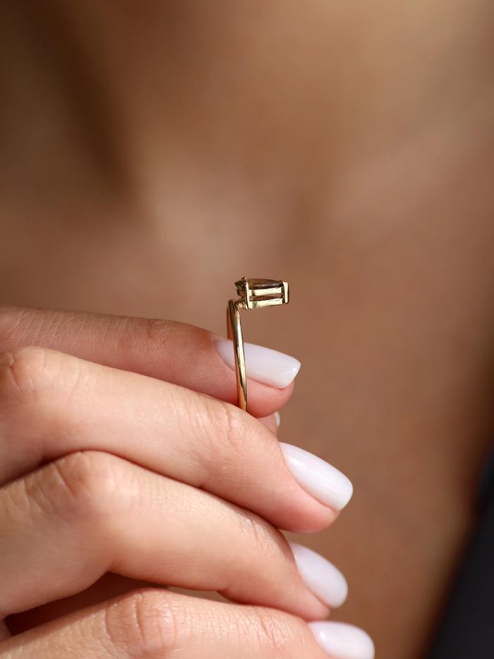 Nangi fine jewelry - champagne tourmaline ring in yellow gold