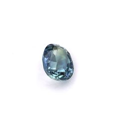 Nangi fine jewelry - blue sapphire gemstone in gold