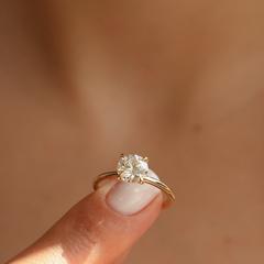 Nangi fine jewelry - white lab-grown diamond ring in gold