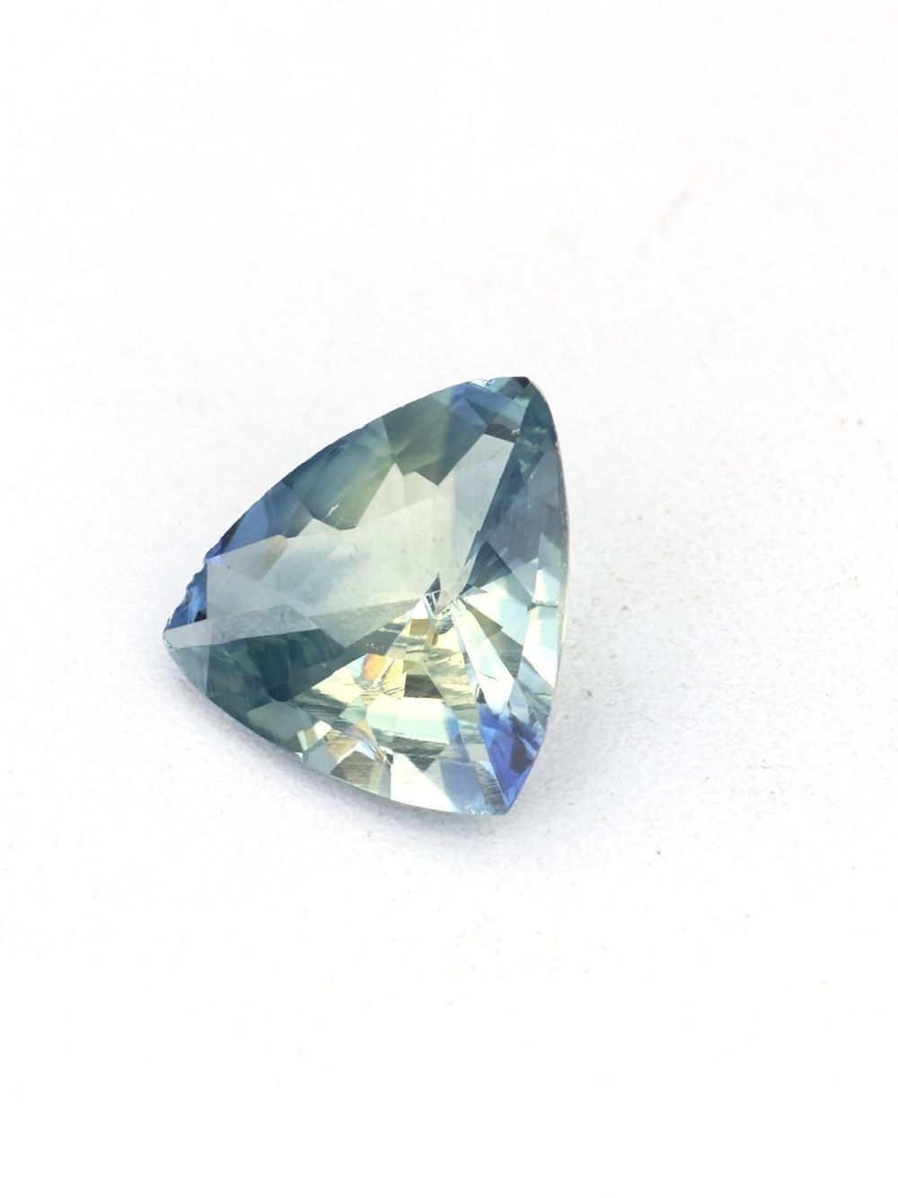 Coconut Bloom Sapphire — 0.30 ct Trillion Cut