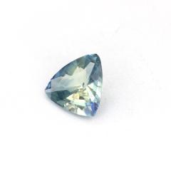 Nangi fine jewelry - blue gemstone in gold