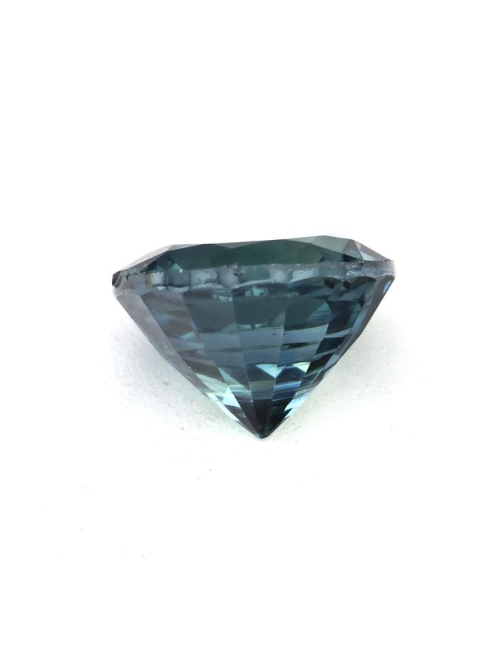 Nangi fine jewelry - teal / Peacock sapphire gemstone in gold