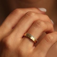 Nangi fine jewelry - lab-grown diamond ring in gold