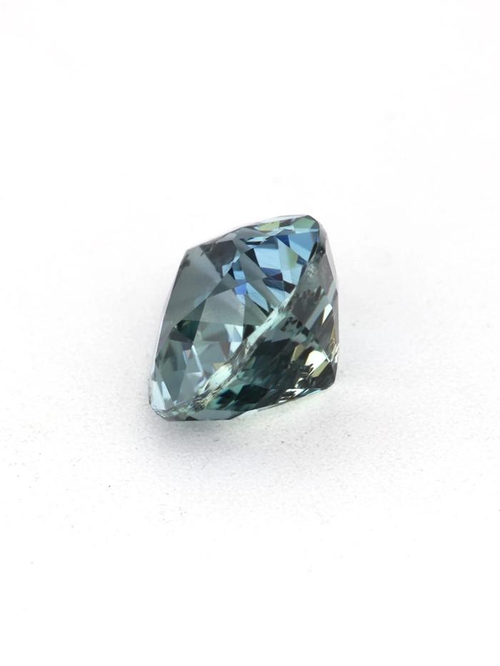 Nangi fine jewelry - teal / Peacock gemstone in gold