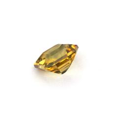 Nangi fine jewelry - yellow gemstone in gold