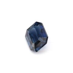 Nangi fine jewelry - blue sapphire gemstone in gold