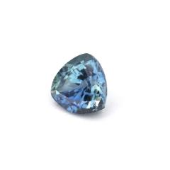 Nangi fine jewelry - blue gemstone in gold