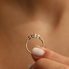 Nangi fine jewelry - white lab-grown diamond ring in gold