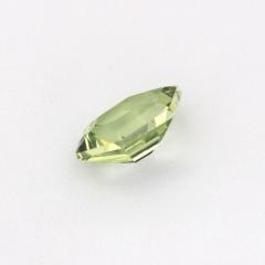 Nangi fine jewelry - green gemstone in gold
