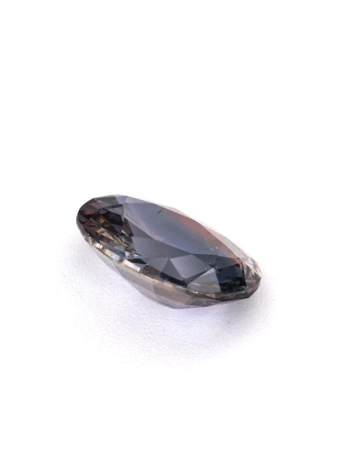Nangi fine jewelry - purple gemstone in gold