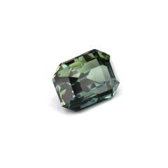 Nangi fine jewelry - green gemstone in gold
