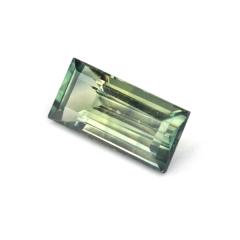 Nangi fine jewelry - green sapphire gemstone in gold