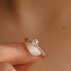 Nangi fine jewelry - white lab-grown diamond ring in gold