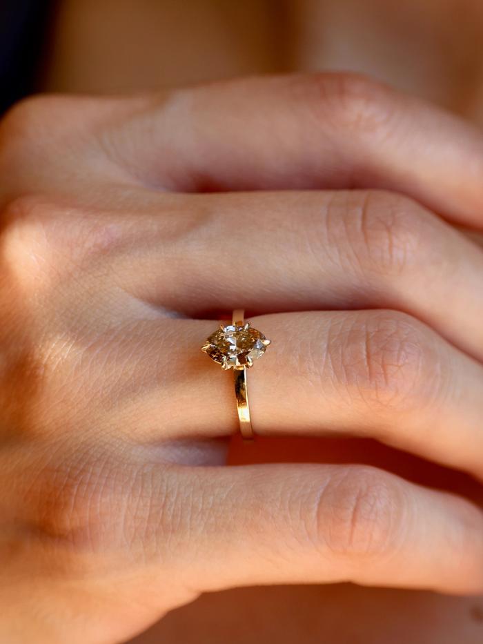 Nangi fine jewelry - ring in gold