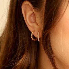 Nangi fine jewelry - white earring in yellow gold