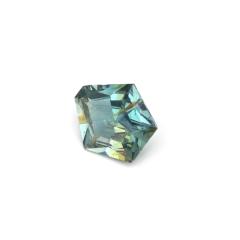 Nangi fine jewelry - green gemstone in gold