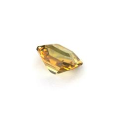 Nangi fine jewelry - yellow gemstone in gold