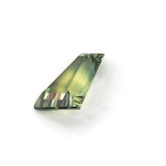 Nangi fine jewelry - green sapphire gemstone in gold