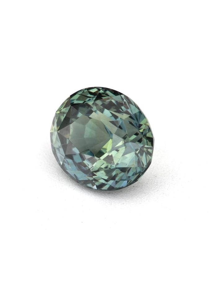 Nangi fine jewelry - green gemstone in gold