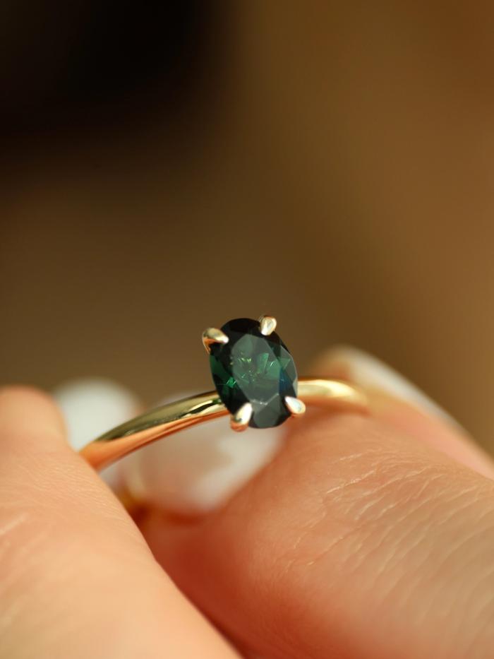 Nangi fine jewelry - black tourmaline ring in yellow gold