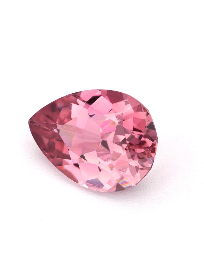 Nangi fine jewelry - pink gemstone in gold