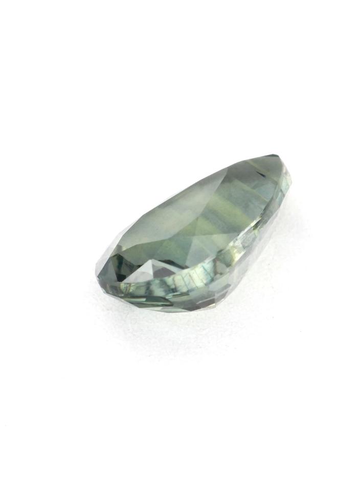 Nangi fine jewelry - green sapphire gemstone in gold