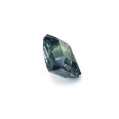 Nangi fine jewelry - blue sapphire gemstone in gold