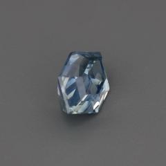 Nangi fine jewelry - blue gemstone in gold