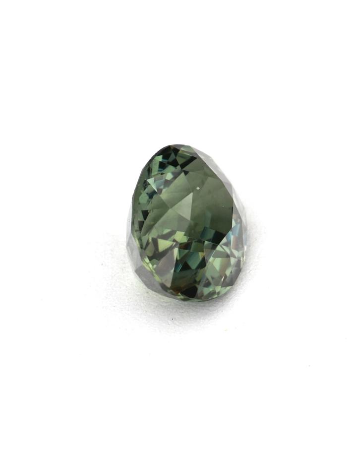 Nangi fine jewelry - green sapphire gemstone in gold