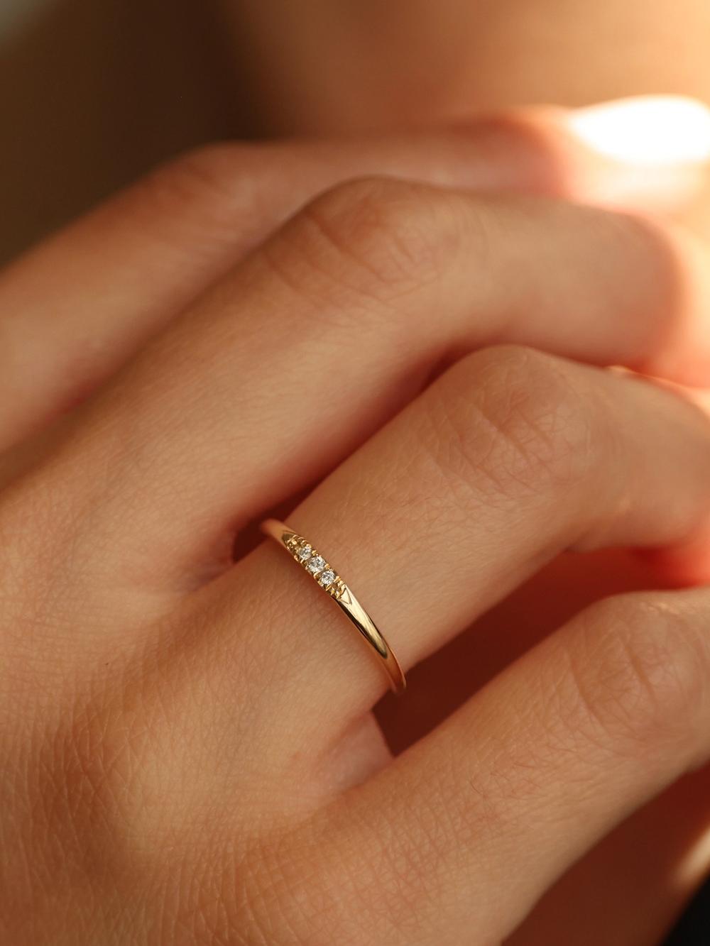 Vintage Diamond Band