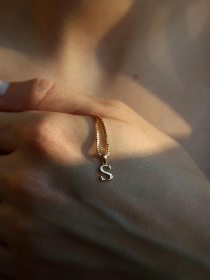 Nangi fine jewelry - pendant in gold